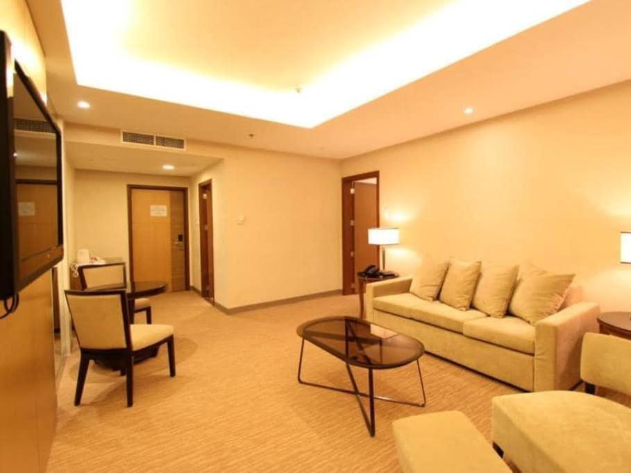 Garden Orchid Hotel & Resort Corp. Zamboanga Exterior photo